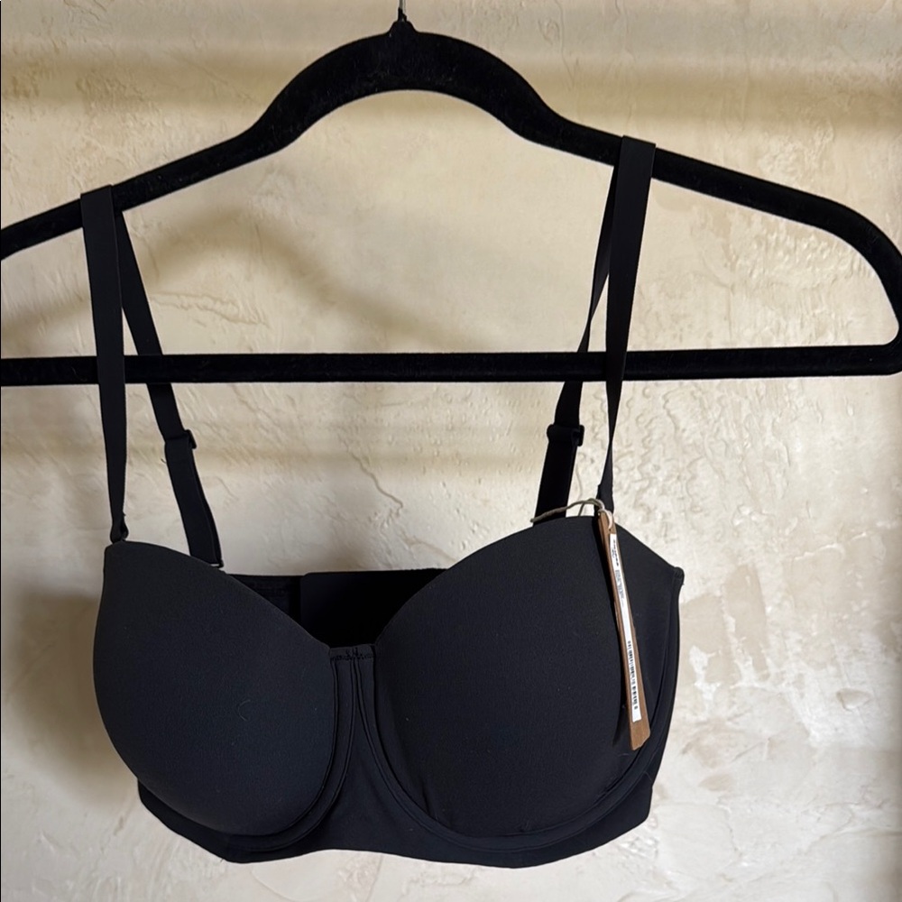 Skims strapless bra NWT size 34DD color onyx